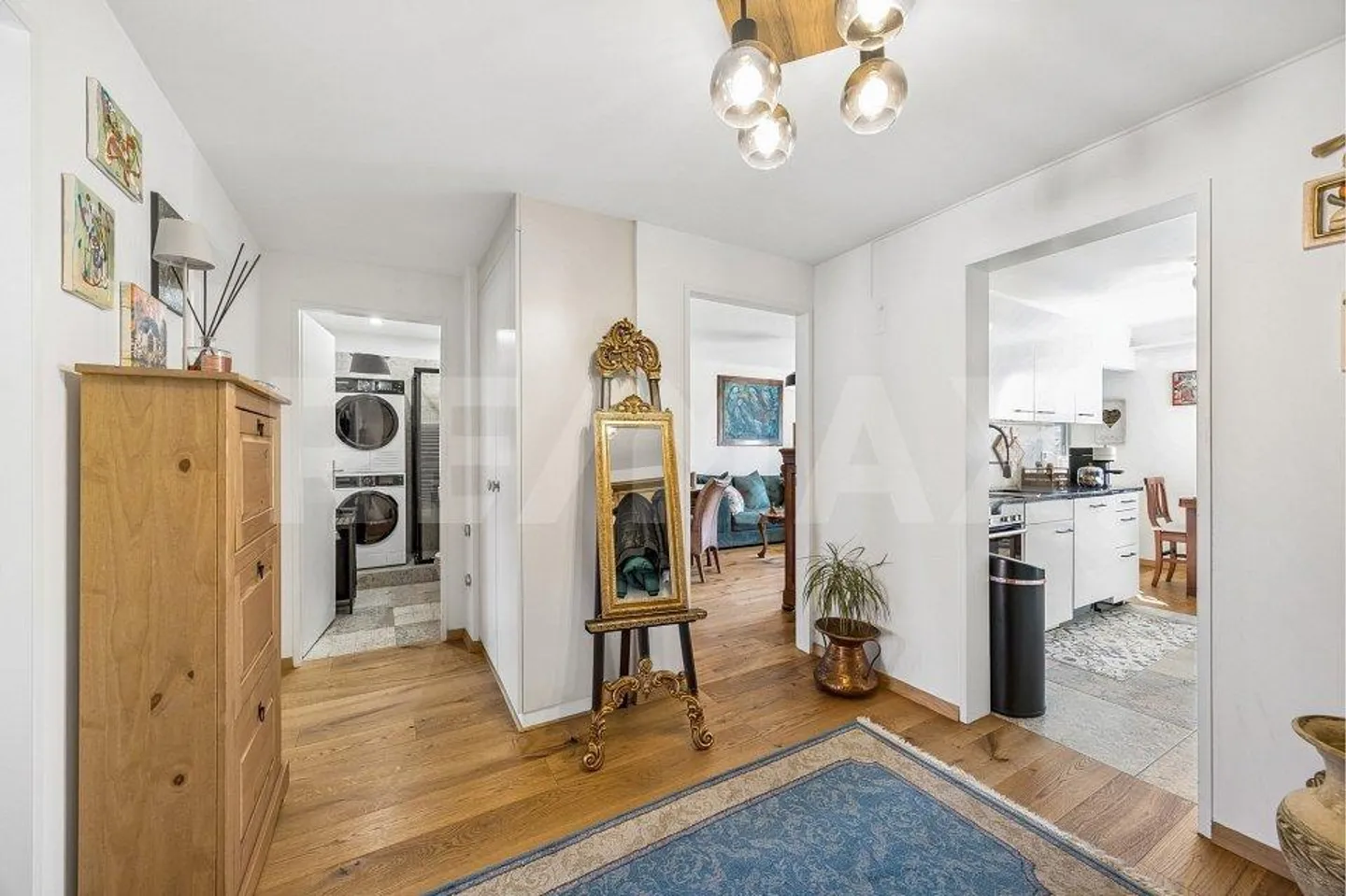 Appartement lumineux de 3½ pièces avec deux balcons - Photo 6 sur 13