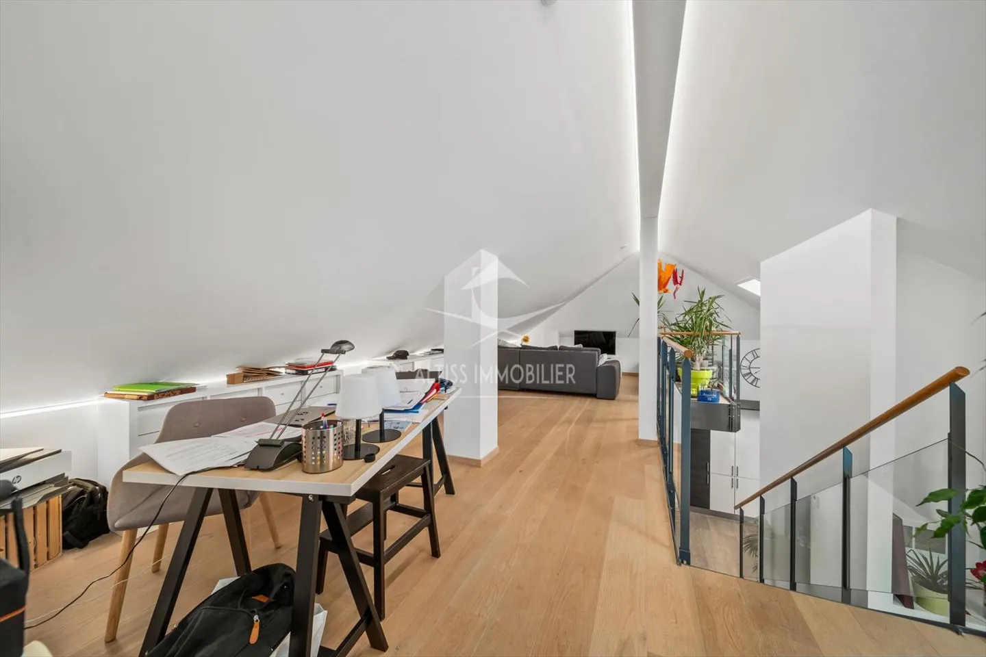 Dachgeschoss 5.5 Zimmer - Foto 9 von 12