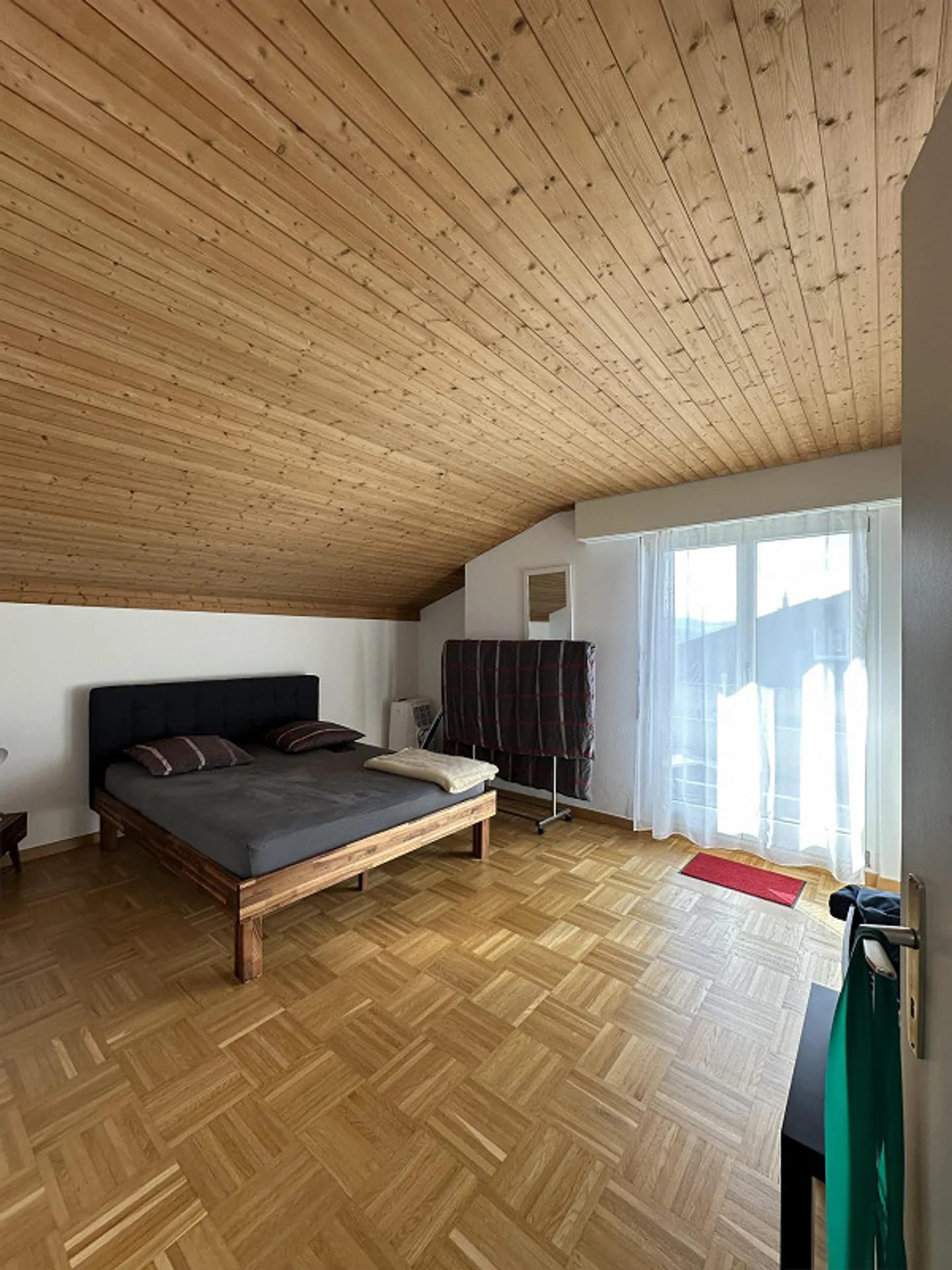 Charmante Dachwohnung - Foto 7 von 10