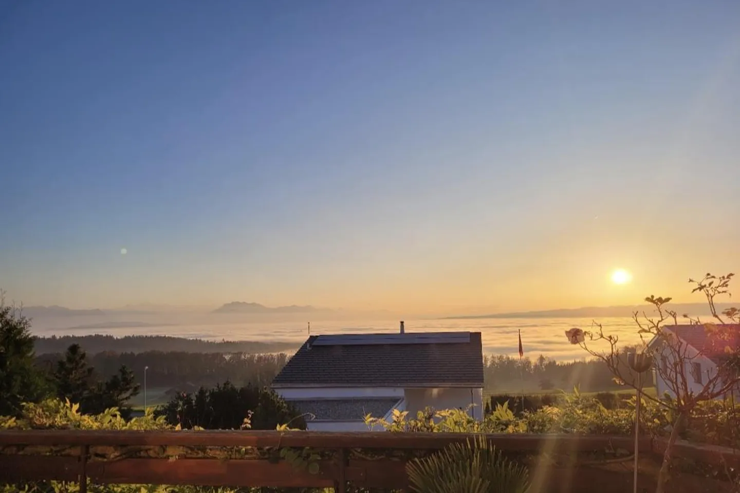 1/2 Zimmer WG / Im wunderschönen Aeugst am Albis am Türlensee - Foto 1 von 10