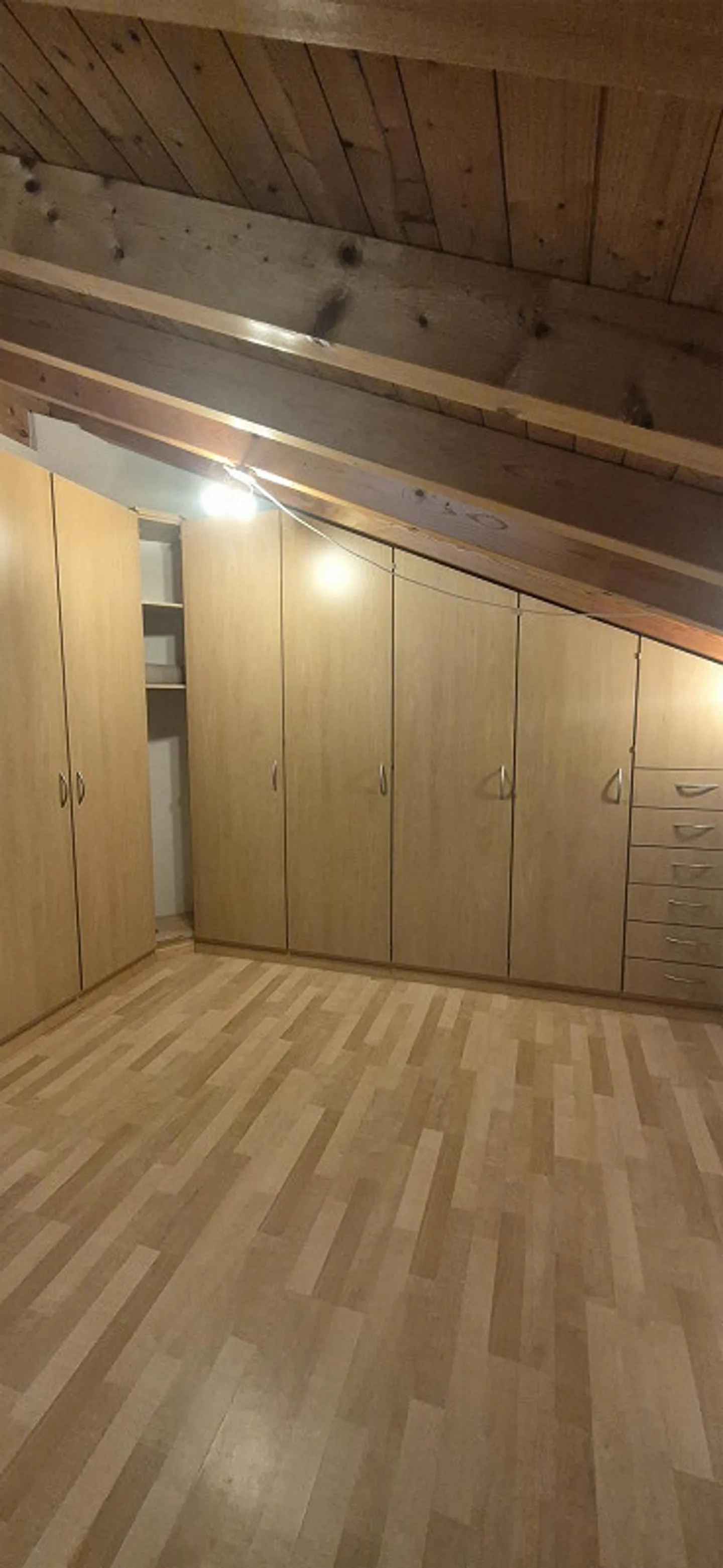 1/2 Zimmer WG / Im wunderschönen Aeugst am Albis am Türlensee - Foto 4 von 10