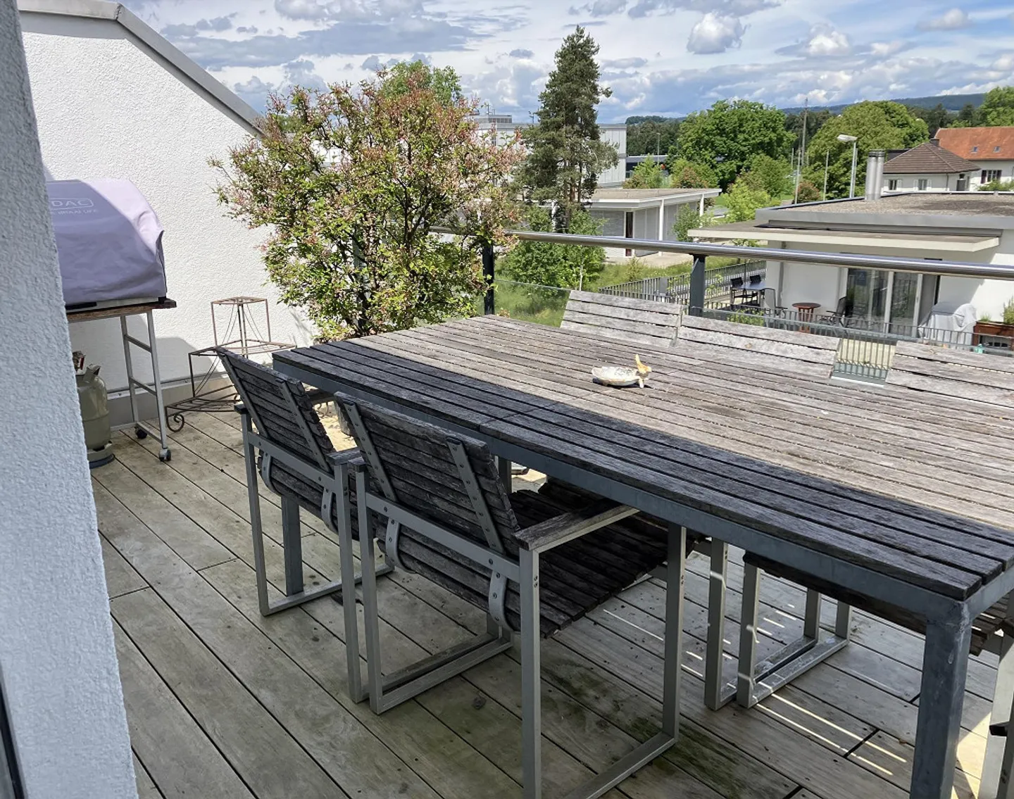 Belle appartement en attique de 4,5 pièces à vendre - Photo 2 sur 15