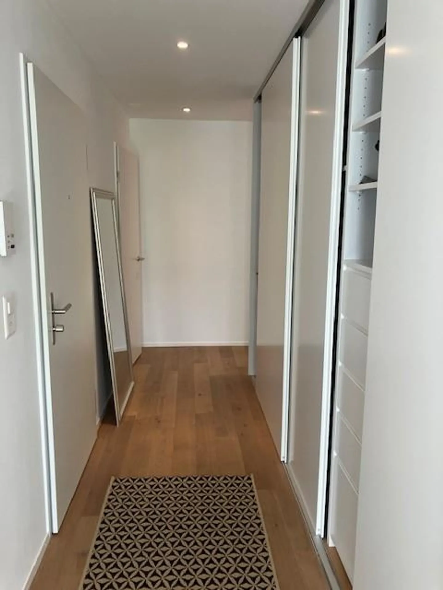 Belle appartement en attique de 4,5 pièces à vendre - Photo 4 sur 15