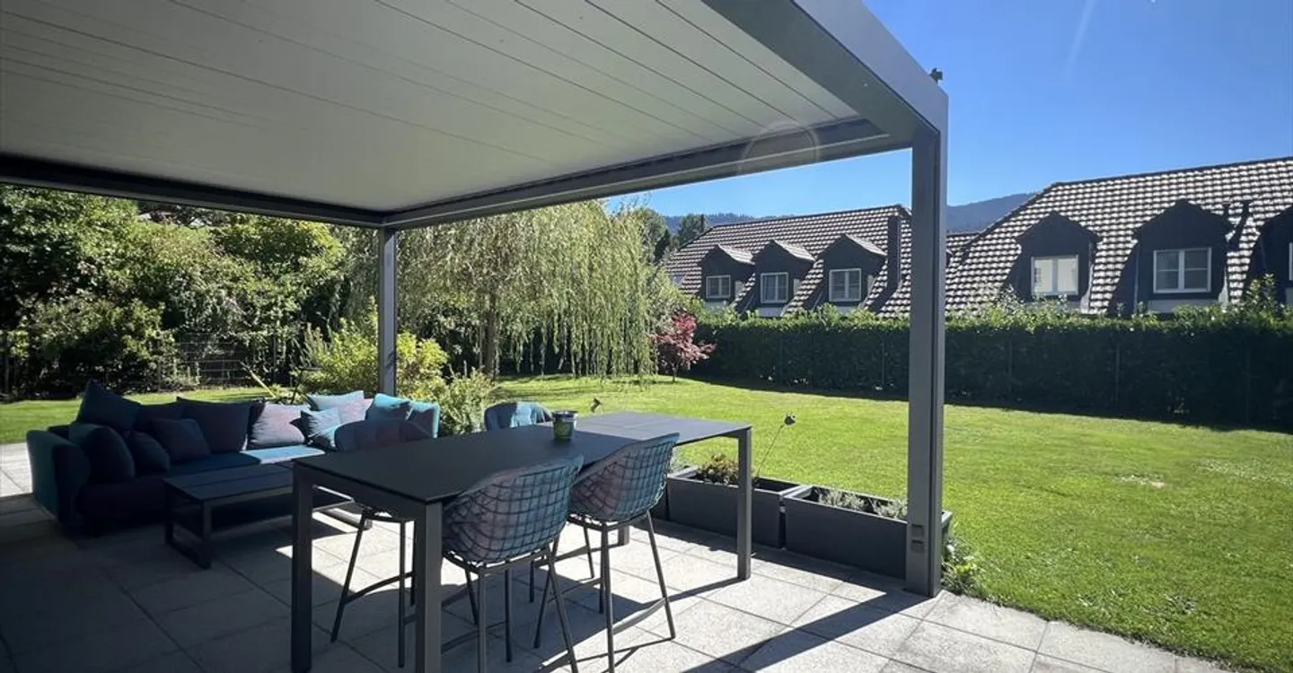 Magnifica casa con studio su un lotto di 1400m² - Foto 2 di 12