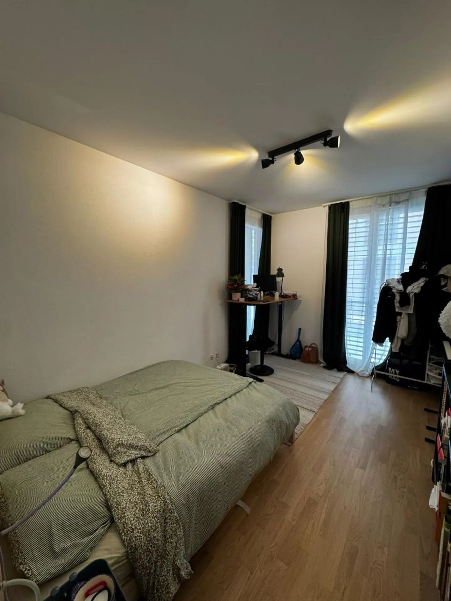Charmante helle Wohnung ideal gelegen in unmittelbarer Nähe des Bahnhofs - Foto 3 von 7