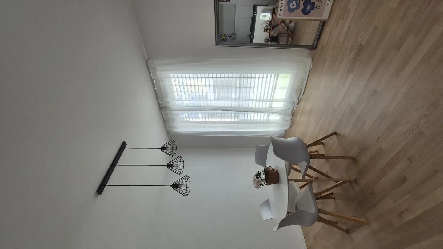 Charmante helle Wohnung ideal gelegen in unmittelbarer Nähe des Bahnhofs - Foto 7 von 7