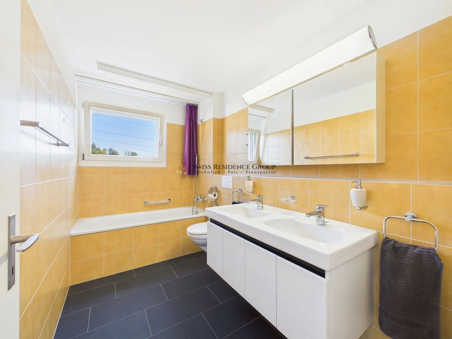 Exclusive 5.5-room townhouse in a sunny, quiet location - Photo 10 of 16