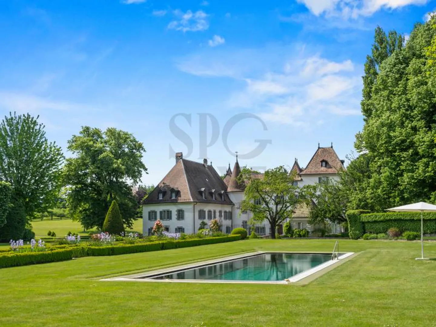 Château du XVIIe siècle restauré - Photo 2 sur 8