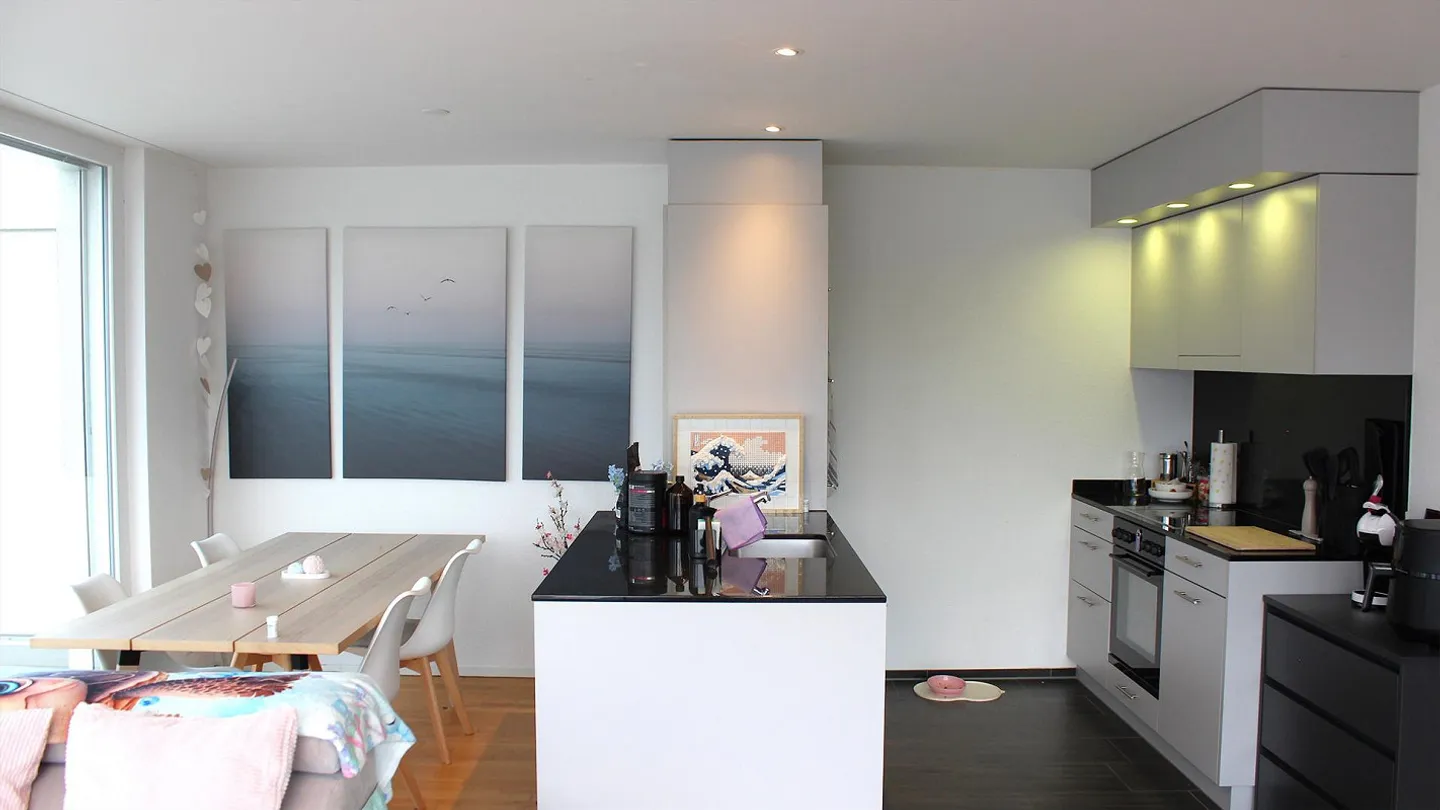Chambre en Attique - Appartement de 3,5 pièces avec une énorme terrasse ! - Photo 1 sur 10
