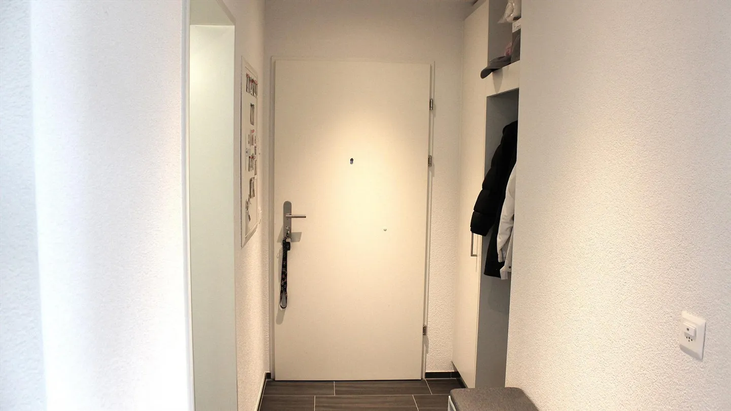 Chambre en Attique - Appartement de 3,5 pièces avec une énorme terrasse ! - Photo 6 sur 10