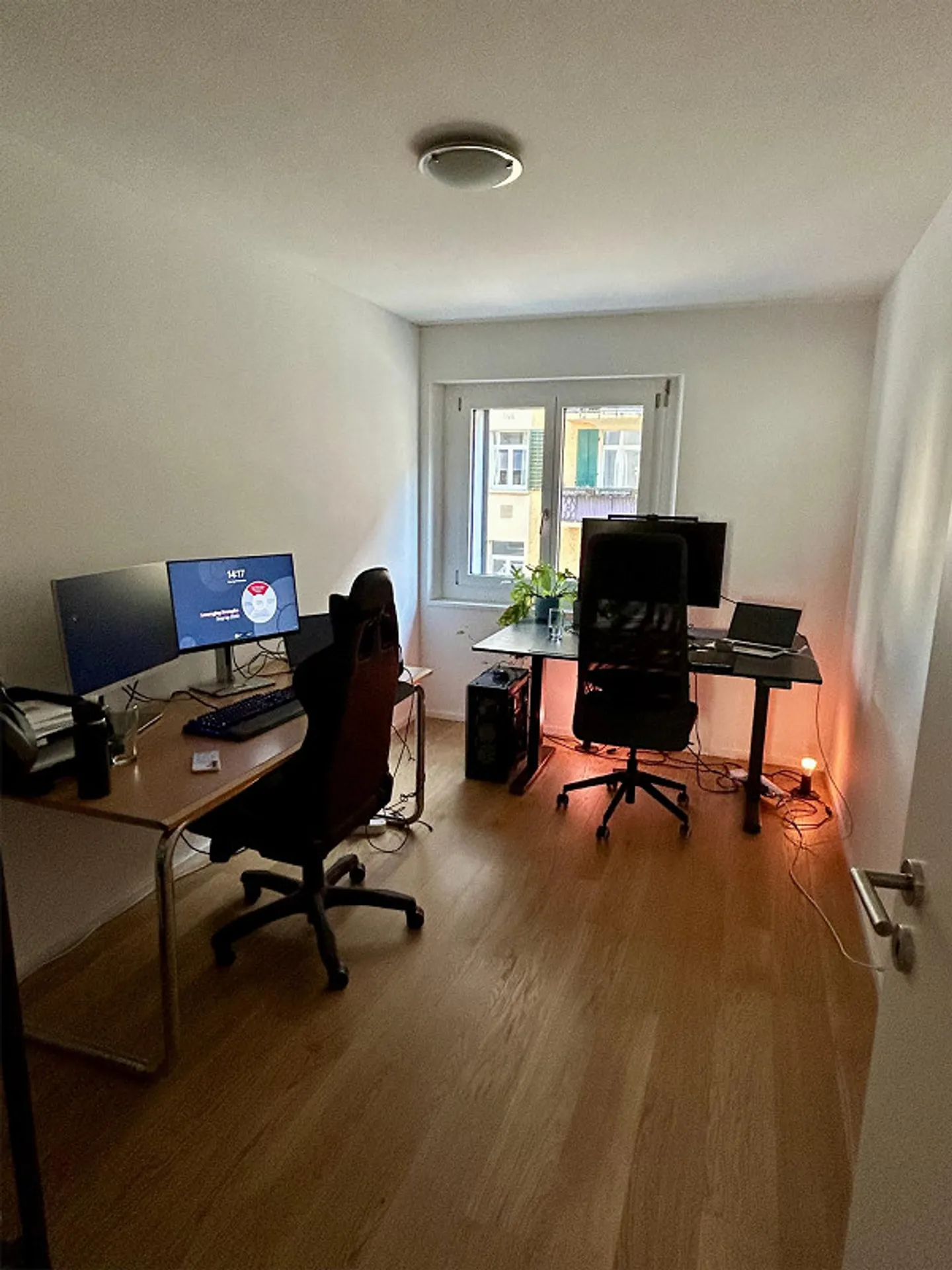 Modern, central apartment near Wiedikon train station (6 months from Feb 2026) - Photo 8 of 14