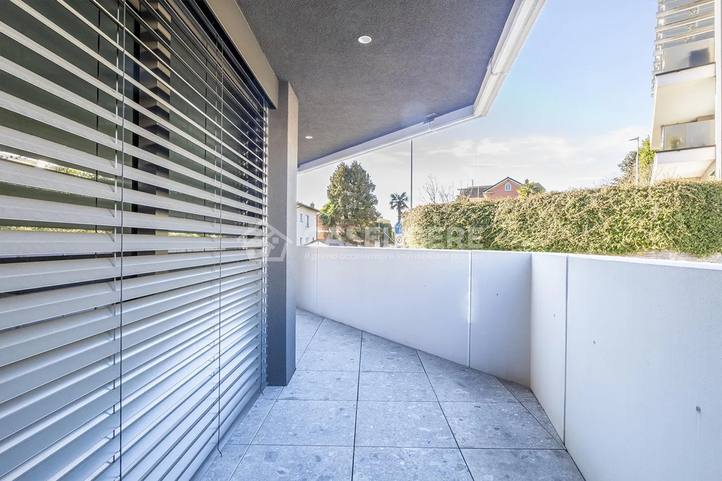 ELEGANT 2.5 ROOMS FURNISHED APARTMENT IN BREGANZONA - Photo 6 of 11