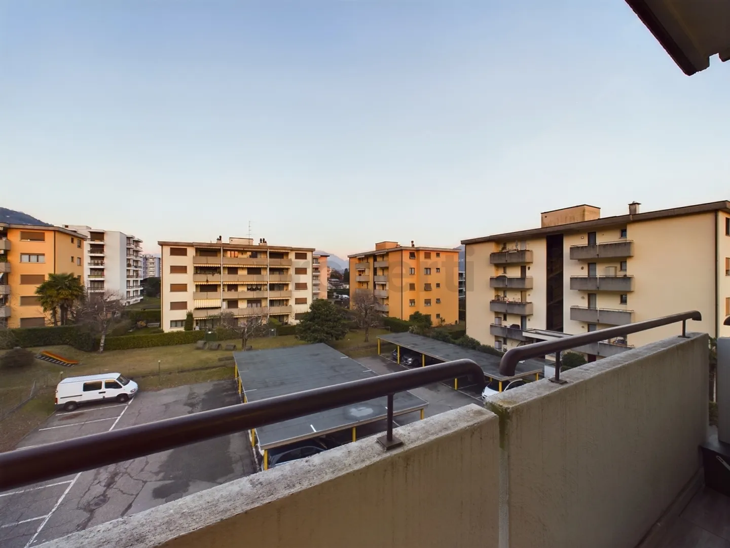 Ampio e luminoso appartamento 4,5 locali  a Caslano - Foto 11 di 12