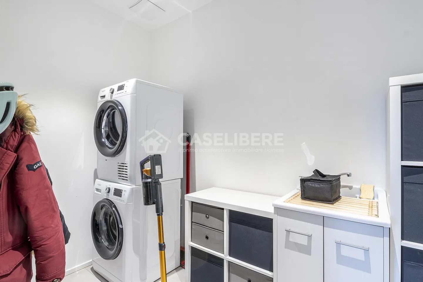 ELEGANT 2.5 ROOMS FURNISHED APARTMENT IN BREGANZONA - Photo 8 of 11