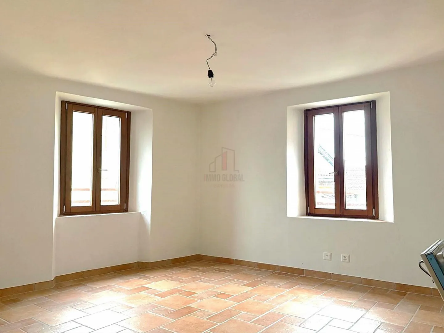 Characteristic Two-Room Apartment in the Charming Old Town - Photo 3 of 10