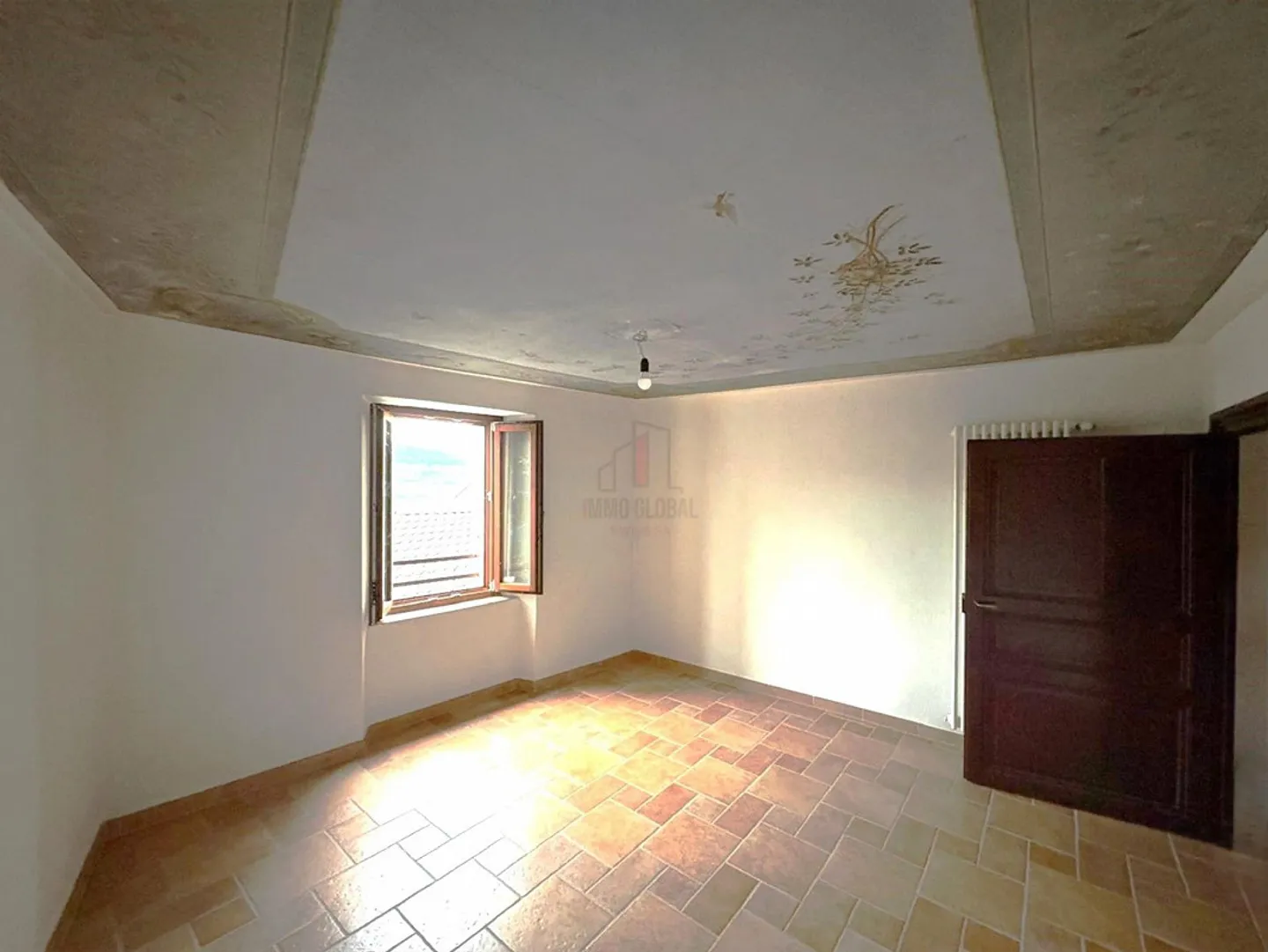 Characteristic Two-Room Apartment in the Charming Old Town - Photo 5 of 10