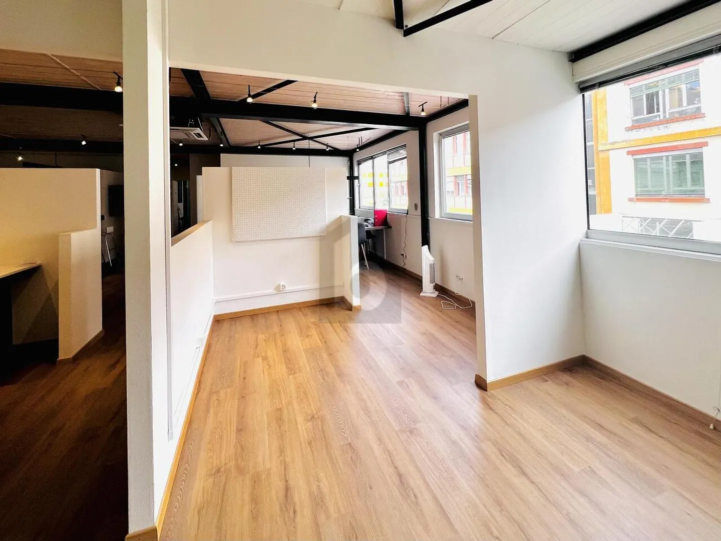 MODERNO ISPIRANTE &amp; LUMINOSO - Foto 3 di 6