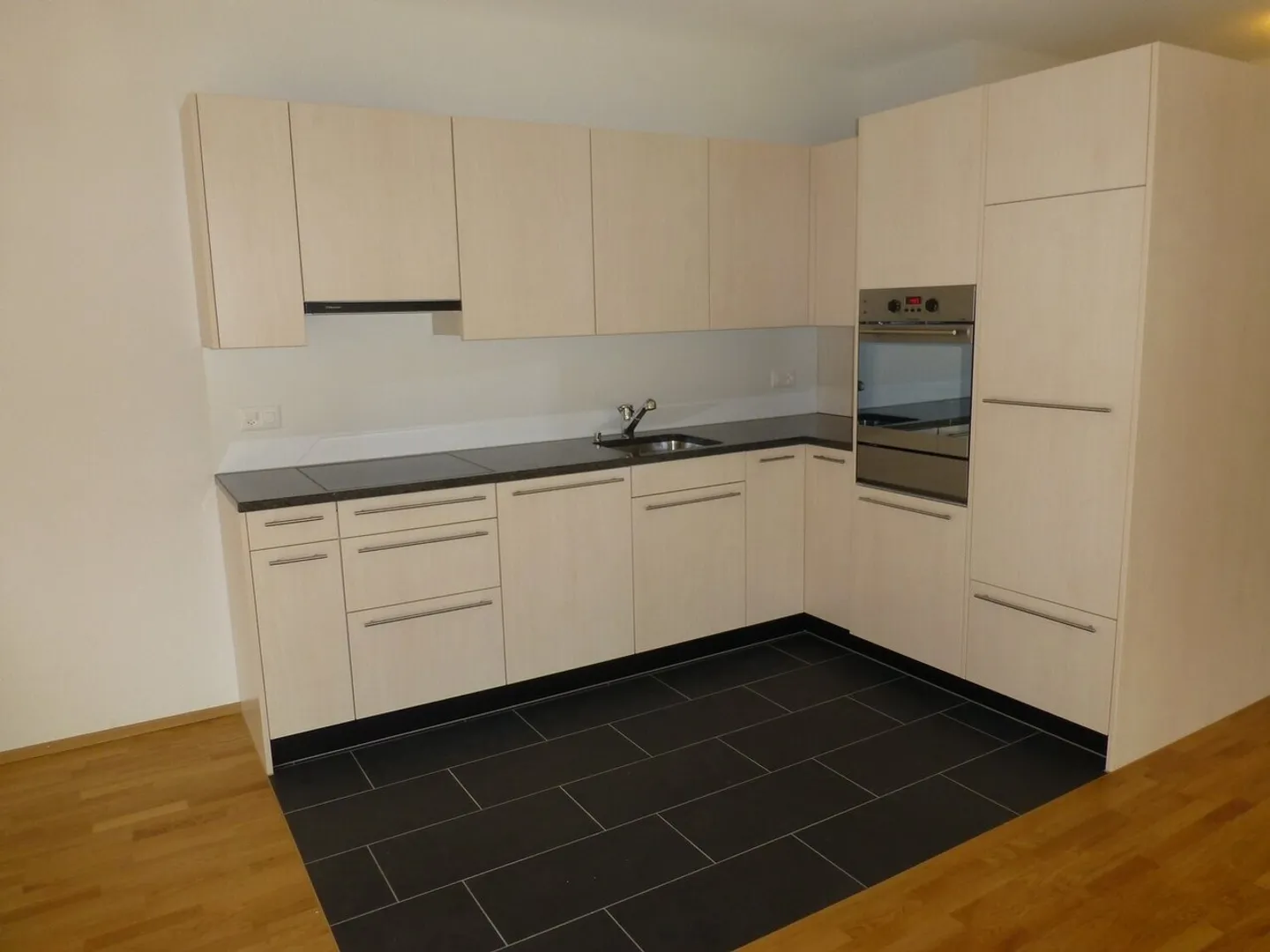 Wohnung mieten - Foto 2 von 7