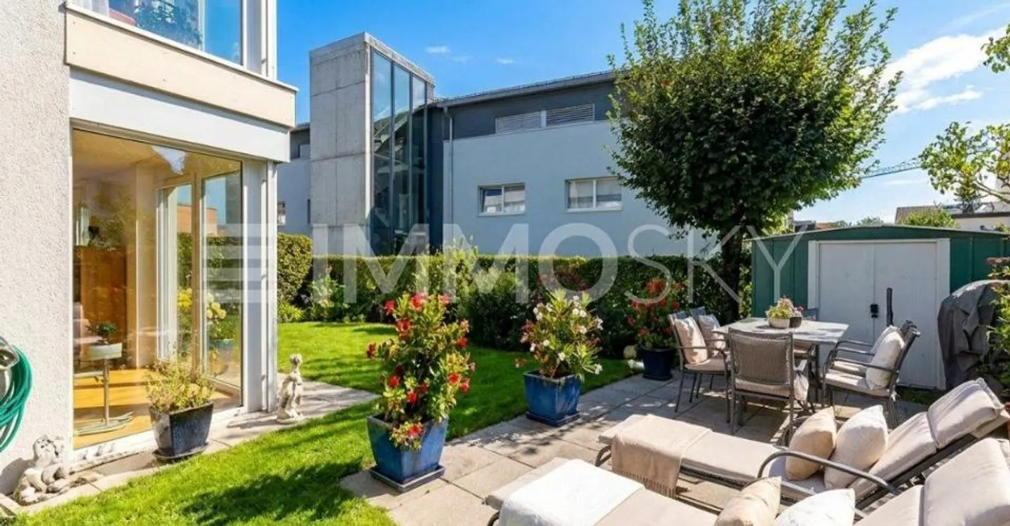 Enjoy the summer - Dream home for your family - Photo 1 of 5