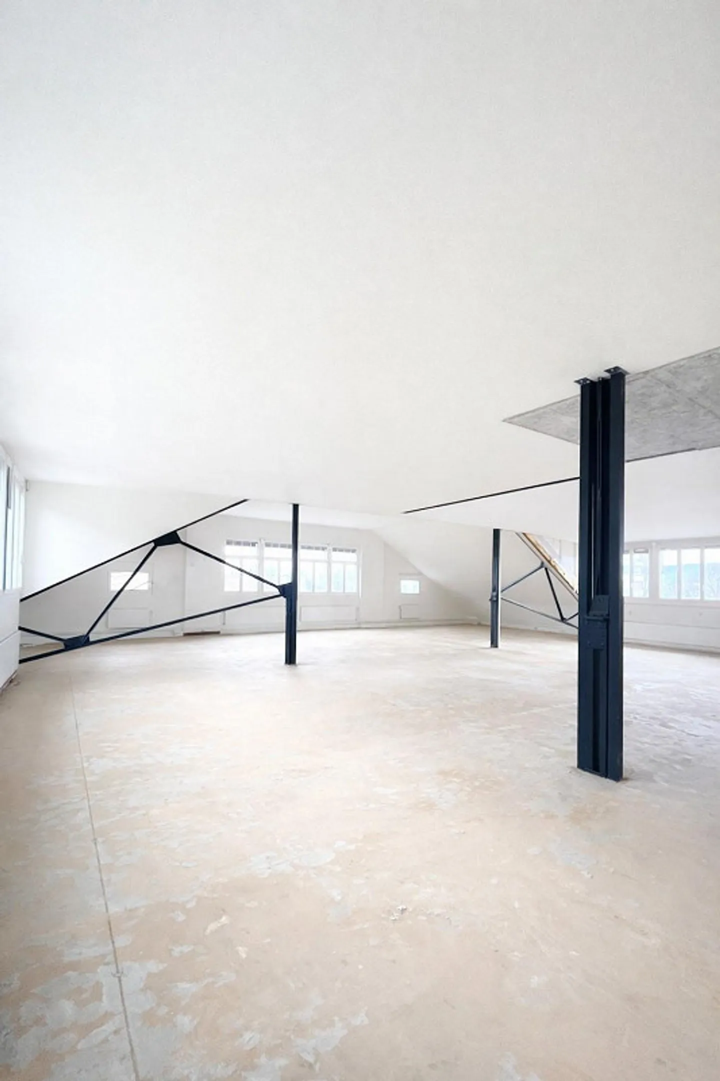 Bright office with loft flair and industrial charm for rent in shell construction! - Photo 1 of 4