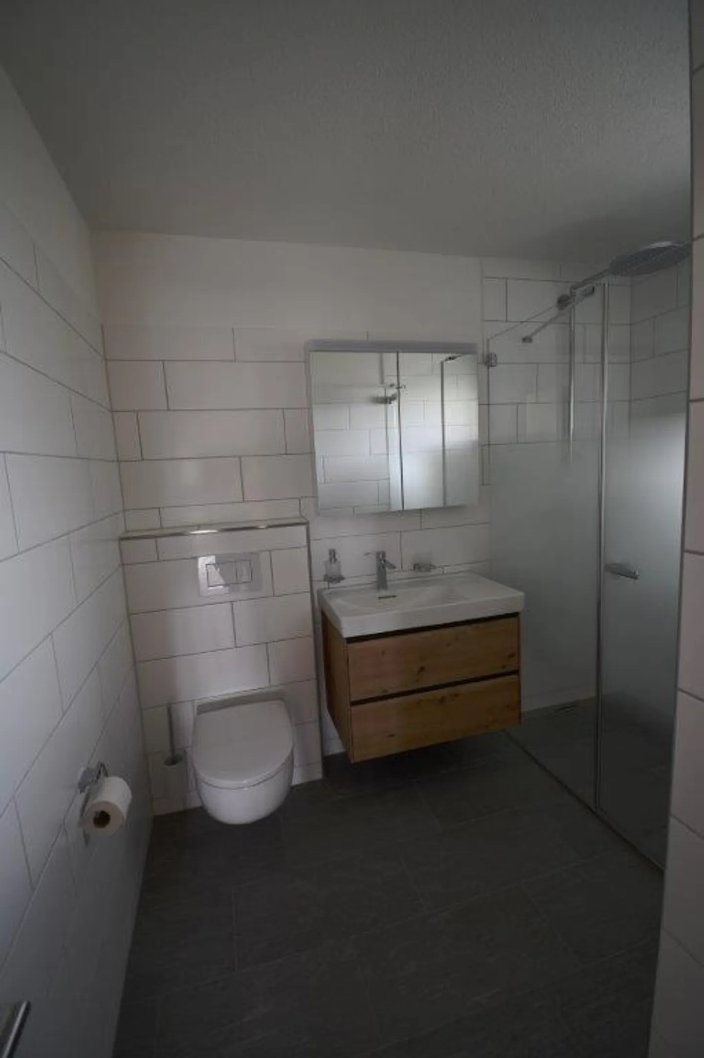 Appartement 5.5 pièces rénové de haute qualité et attrayant (maisonette), dans - Photo 21 sur 31