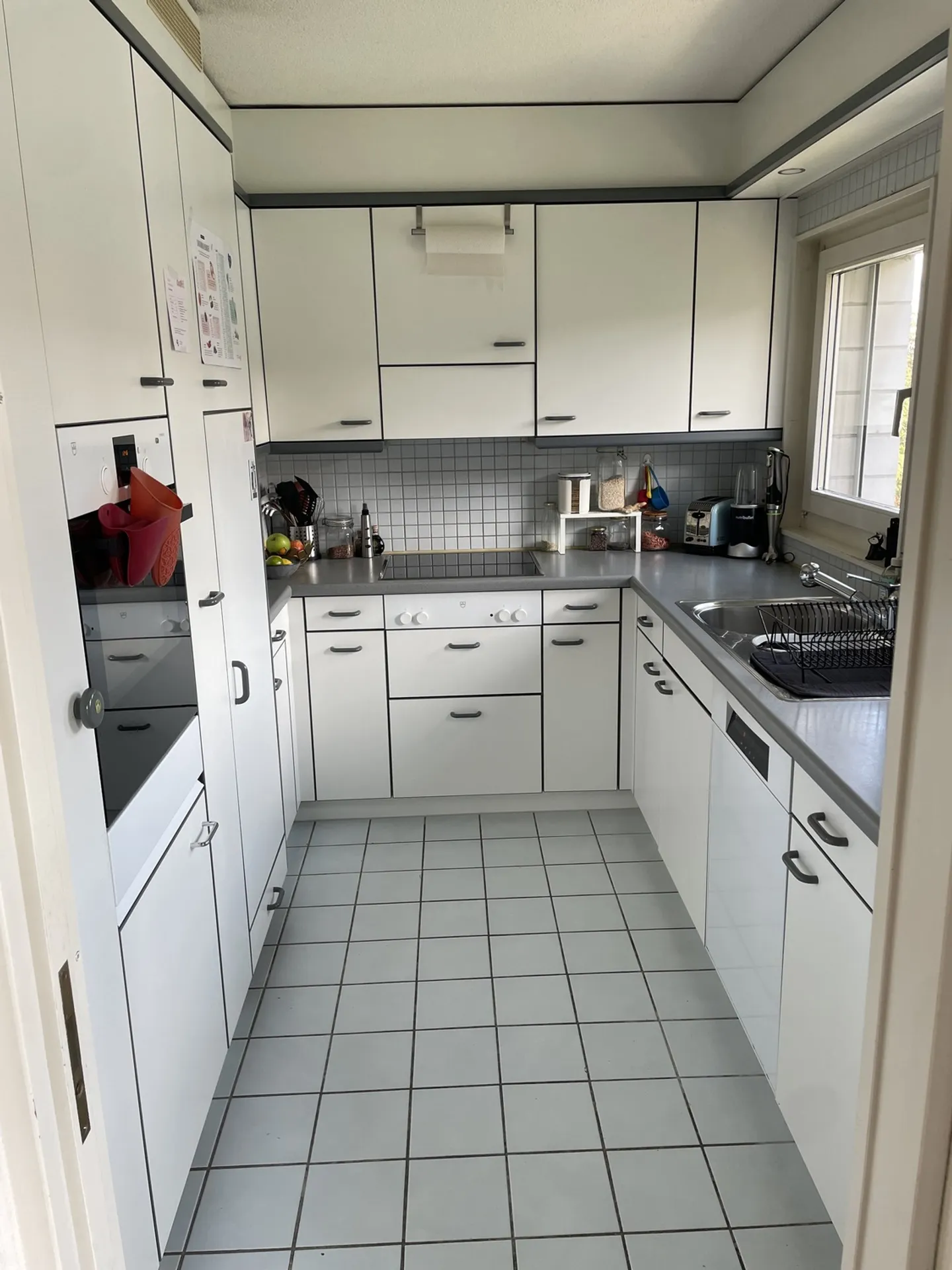 3½ ROOM APARTMENT IN LUCERNE, FURNISHED, TEMPORARY - Photo 3 of 9