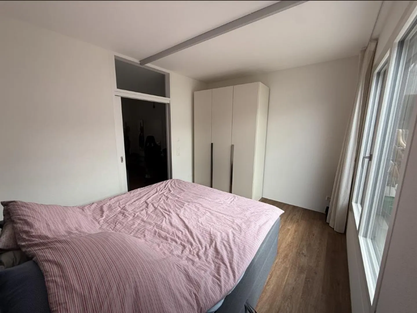 Appartement moderne de 2,5 pièces à louer - Photo 1 sur 5