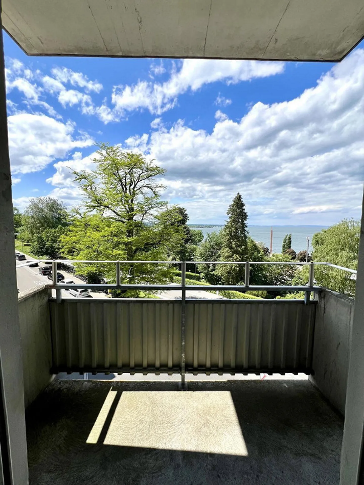 Charmante appartement de 5 pièces avec une vue magnifique sur le lac de Constance - Photo 2 sur 13