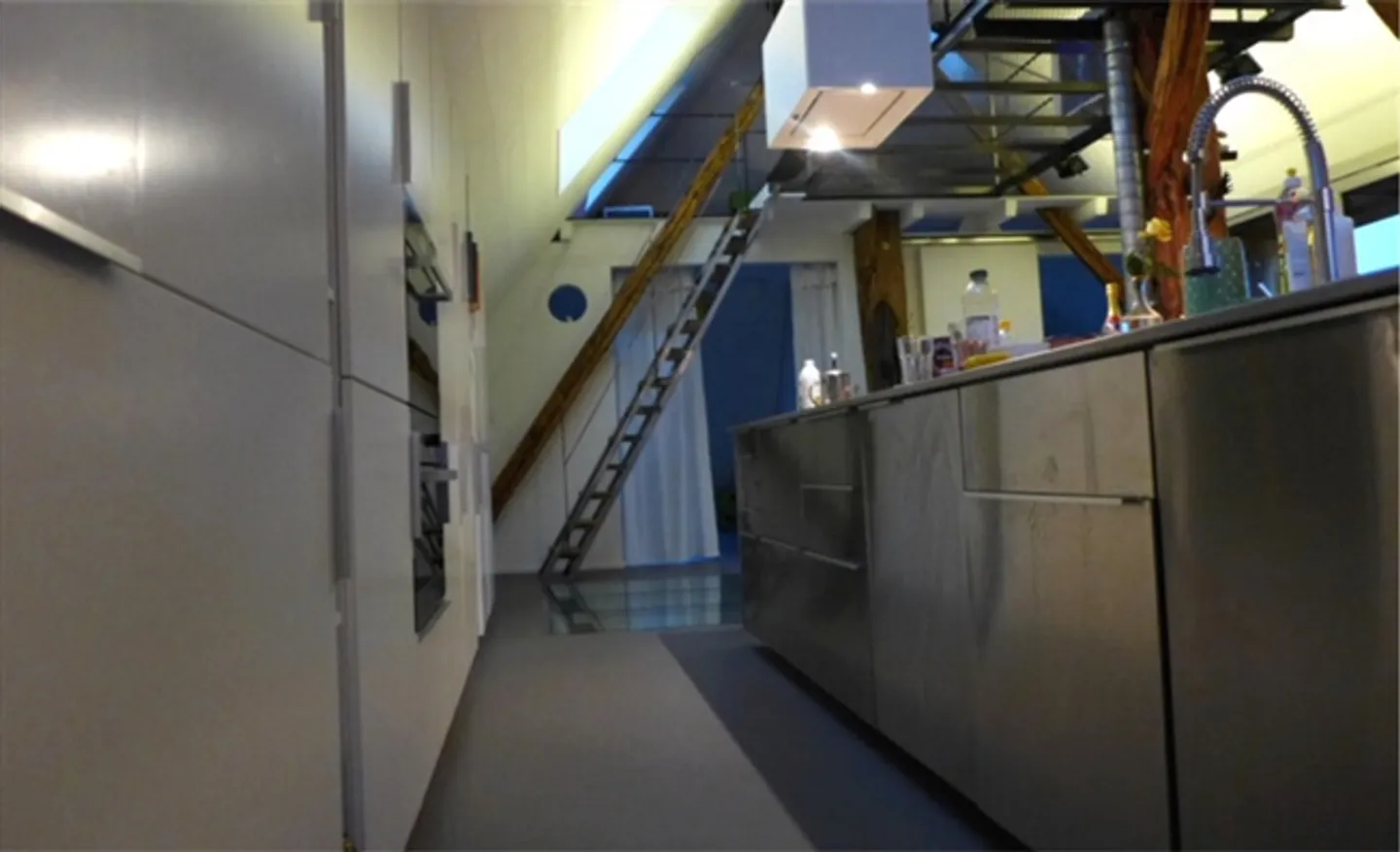 «CASA DI 3 CAMERE A WALLISWIL B. WANGEN (BE), ARREDATA, TEMPORANEA» - Foto 2 di 9