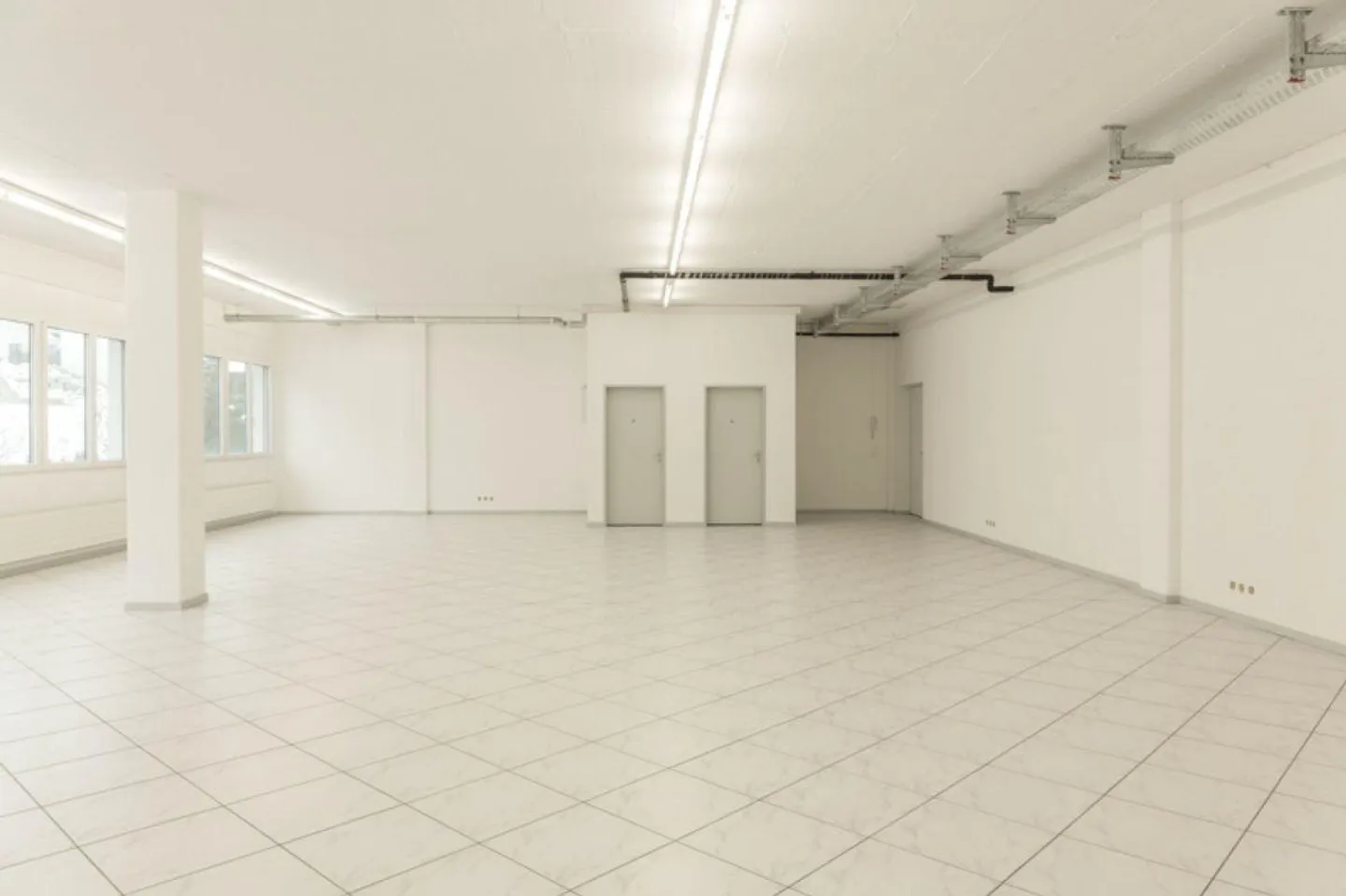 Bienvenue dans votre nouveau bureau - Photo 1 sur 4