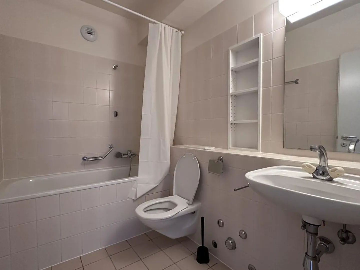 Accogliente appartamento con 1 camera e balcone a Le Grand-Saconnex - Foto 30 di 30