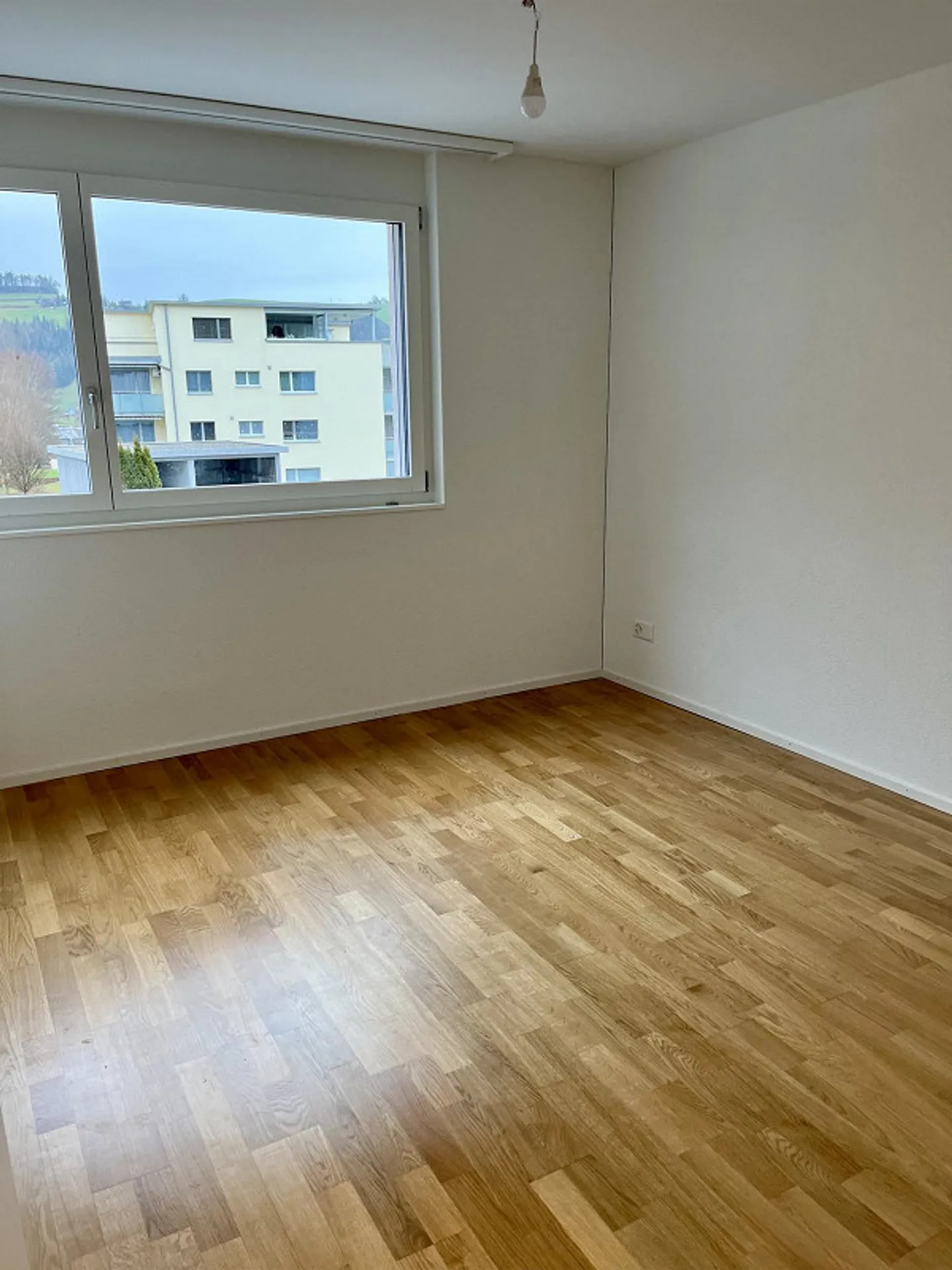 Appartement moderne de 5,5 pièces au 2ème étage (standard de propriété) - Photo 10 sur 15
