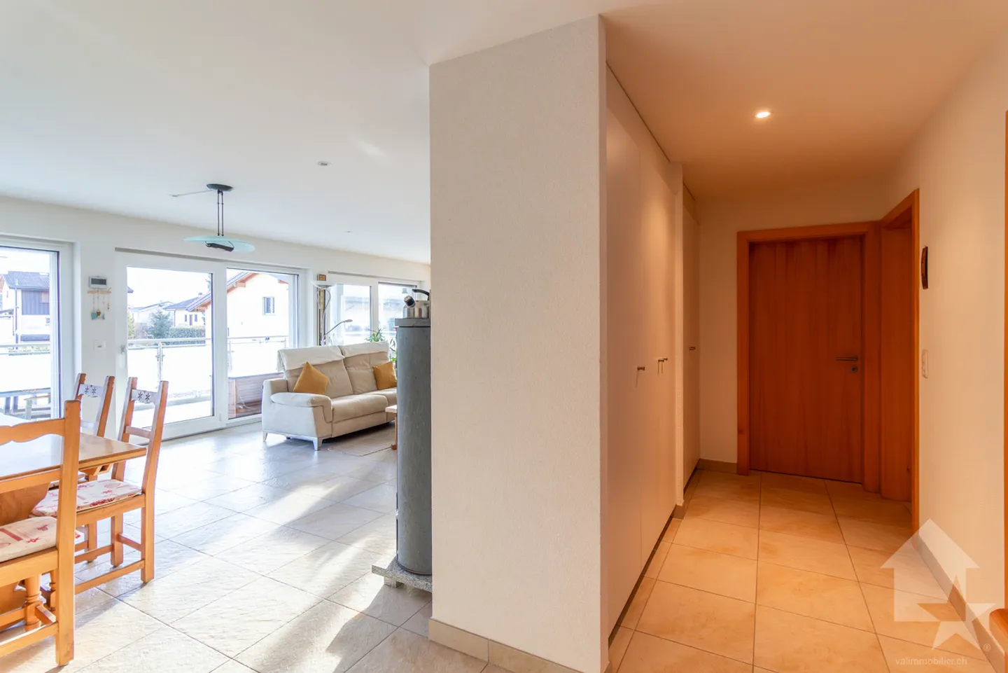 Spacious 4.5-room apartment with covered terrace of 34 m2 - Photo 12 of 20