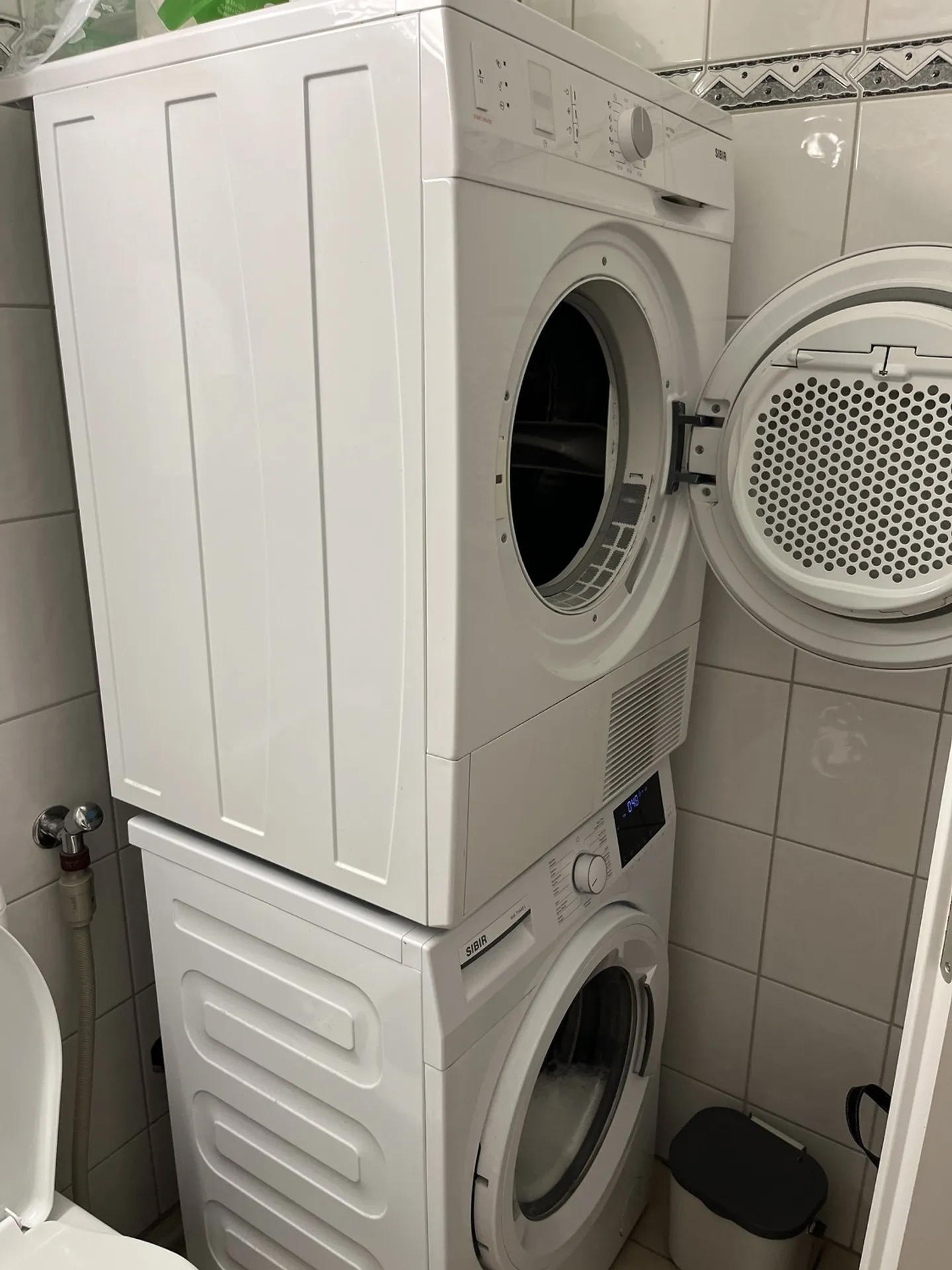 APPARTEMENT 2½ PIÈCES À ZURICH - DISTRICT 11, MEUBLÉ, TEMPORAIRE - Photo 9 sur 9