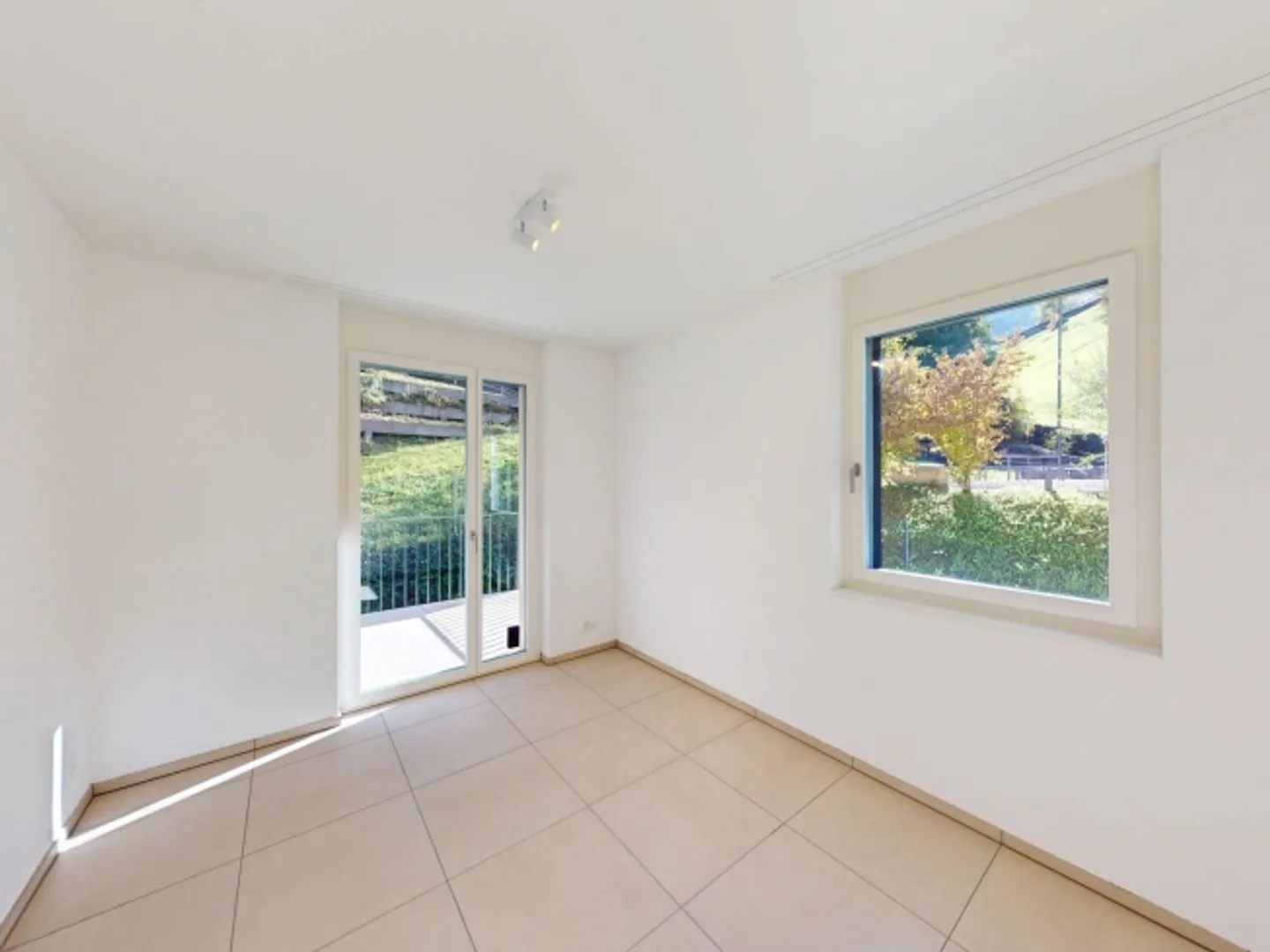 Vie exclusive avec vue imprenable sur le lac et la montagne - Photo 11 sur 12