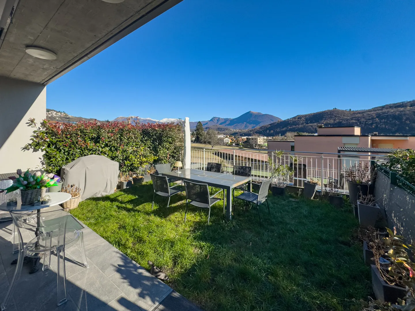 Maison de ville moderne avec jardin à Agno - Photo 7 sur 12