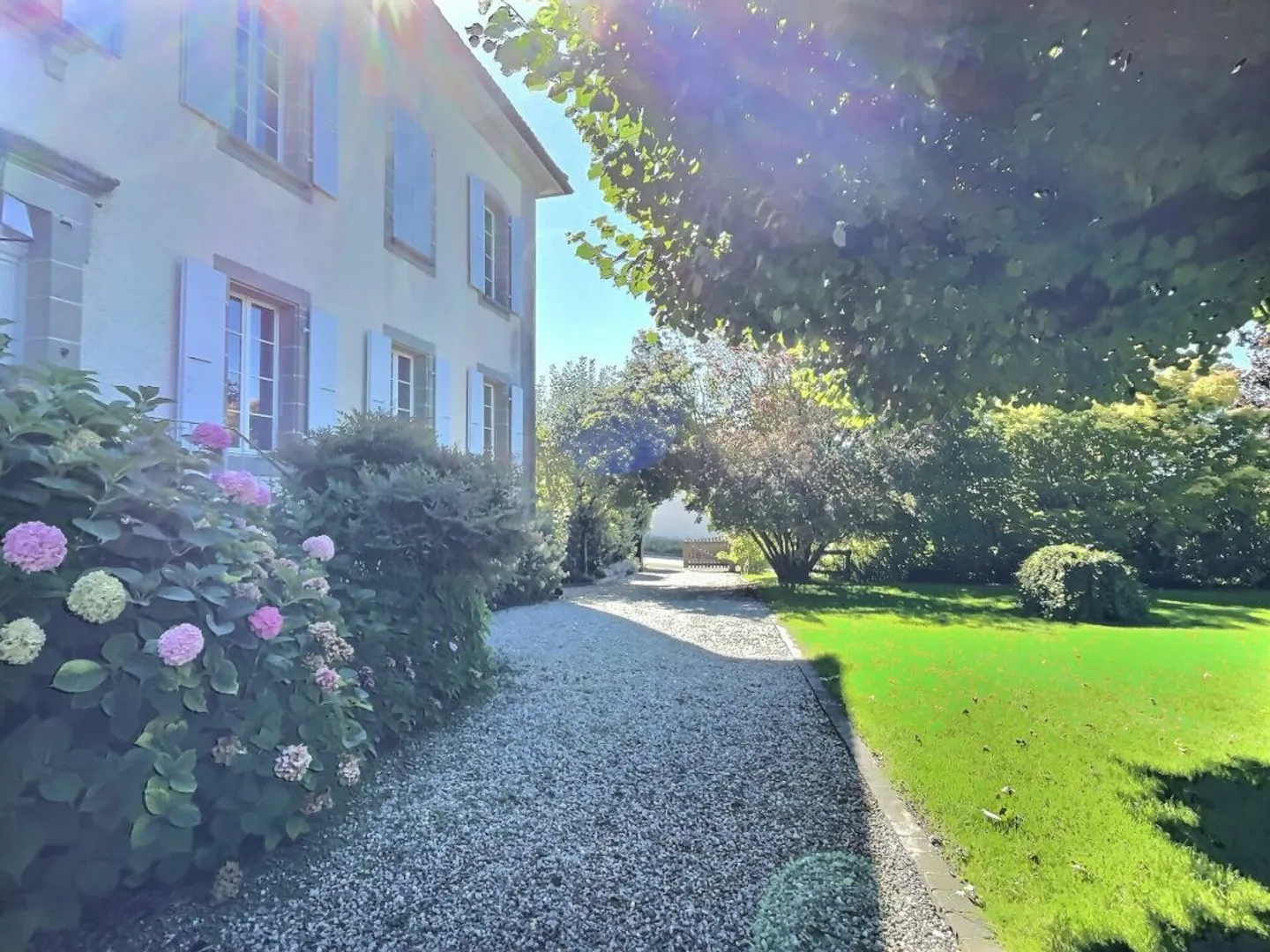 Charmante Wohnung in Mont-sur-Lausanne - Foto 2 von 10