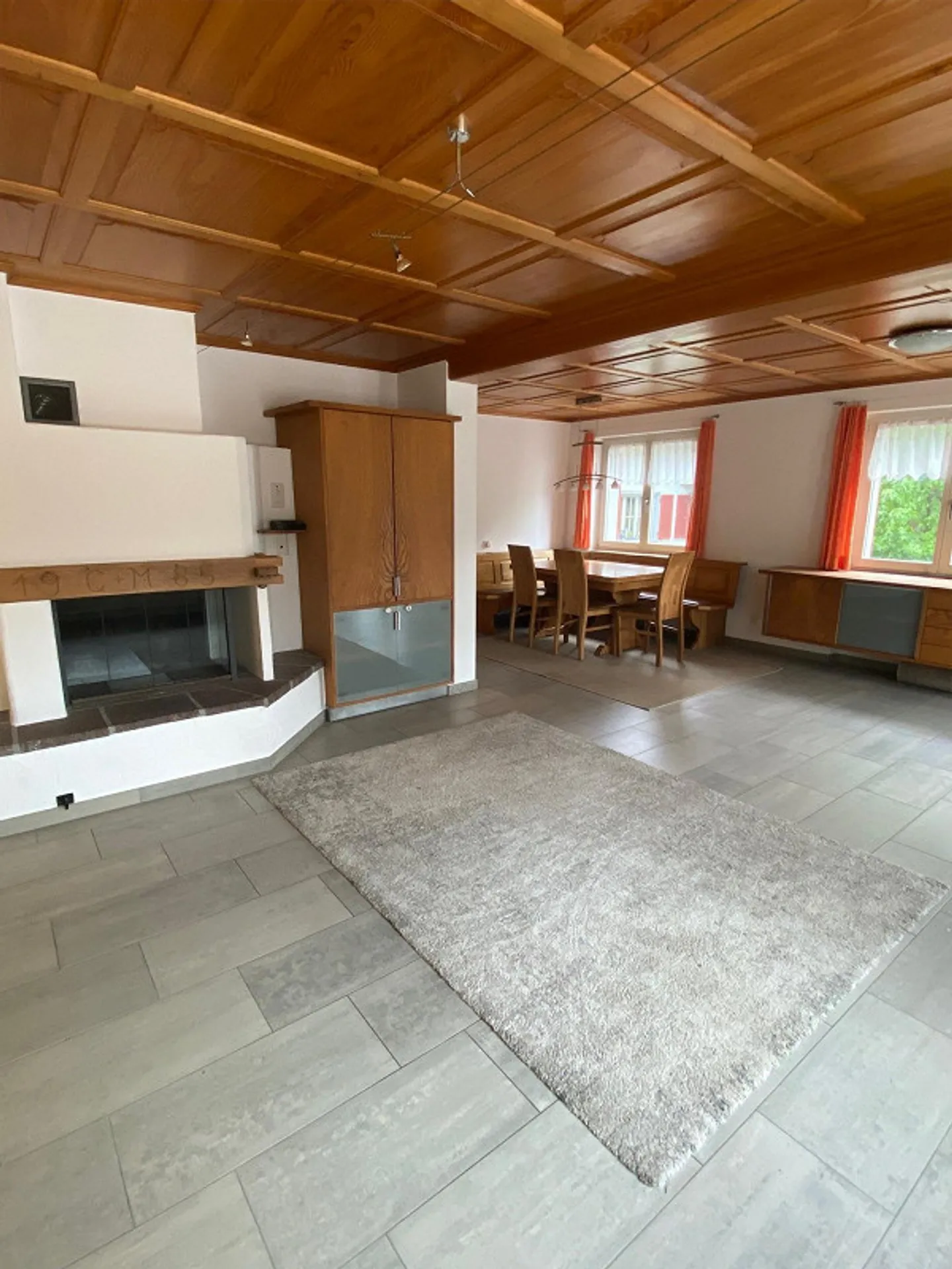 Geräumiges Familienhaus in der Natur - Foto 6 von 14