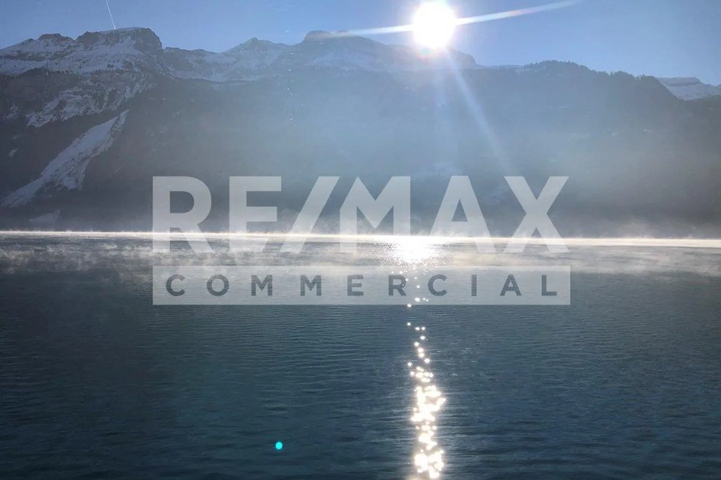 Espace commercial spacieux à vendre dans un emplacement de choix à Brienz - Photo 3 sur 4