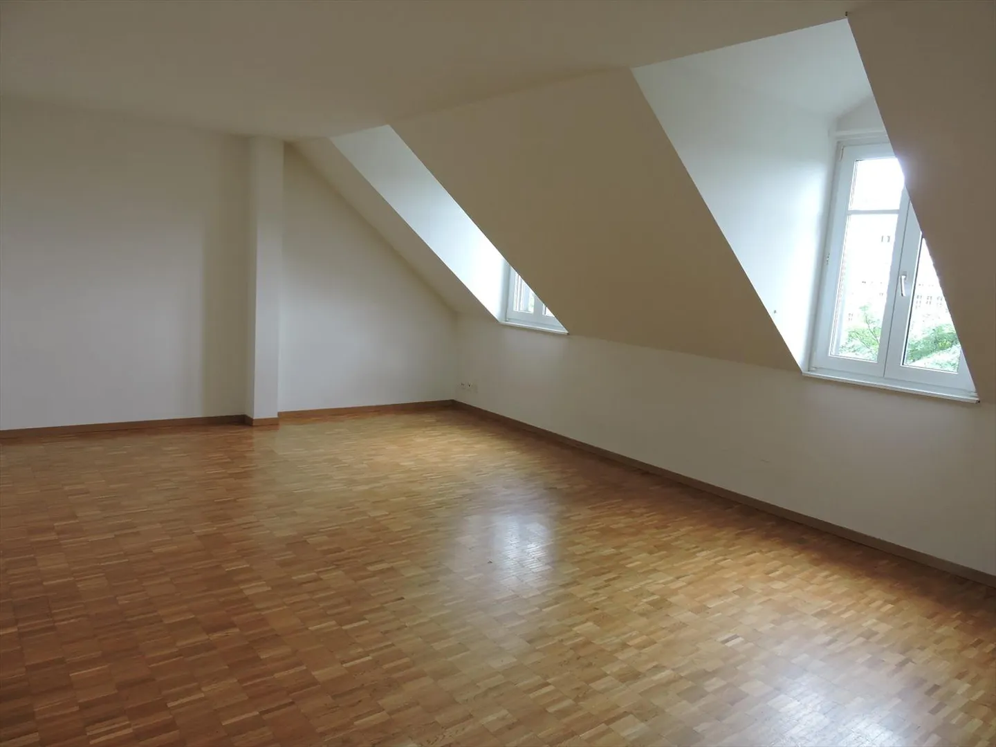 Beautiful penthouse apartment in a top location with terrace - Photo 7 of 12