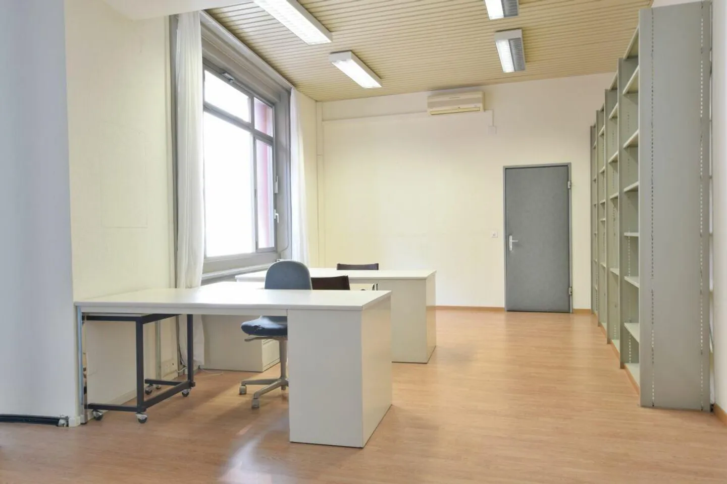 Ufficio spazioso in posizione centrale - Foto 3 di 4