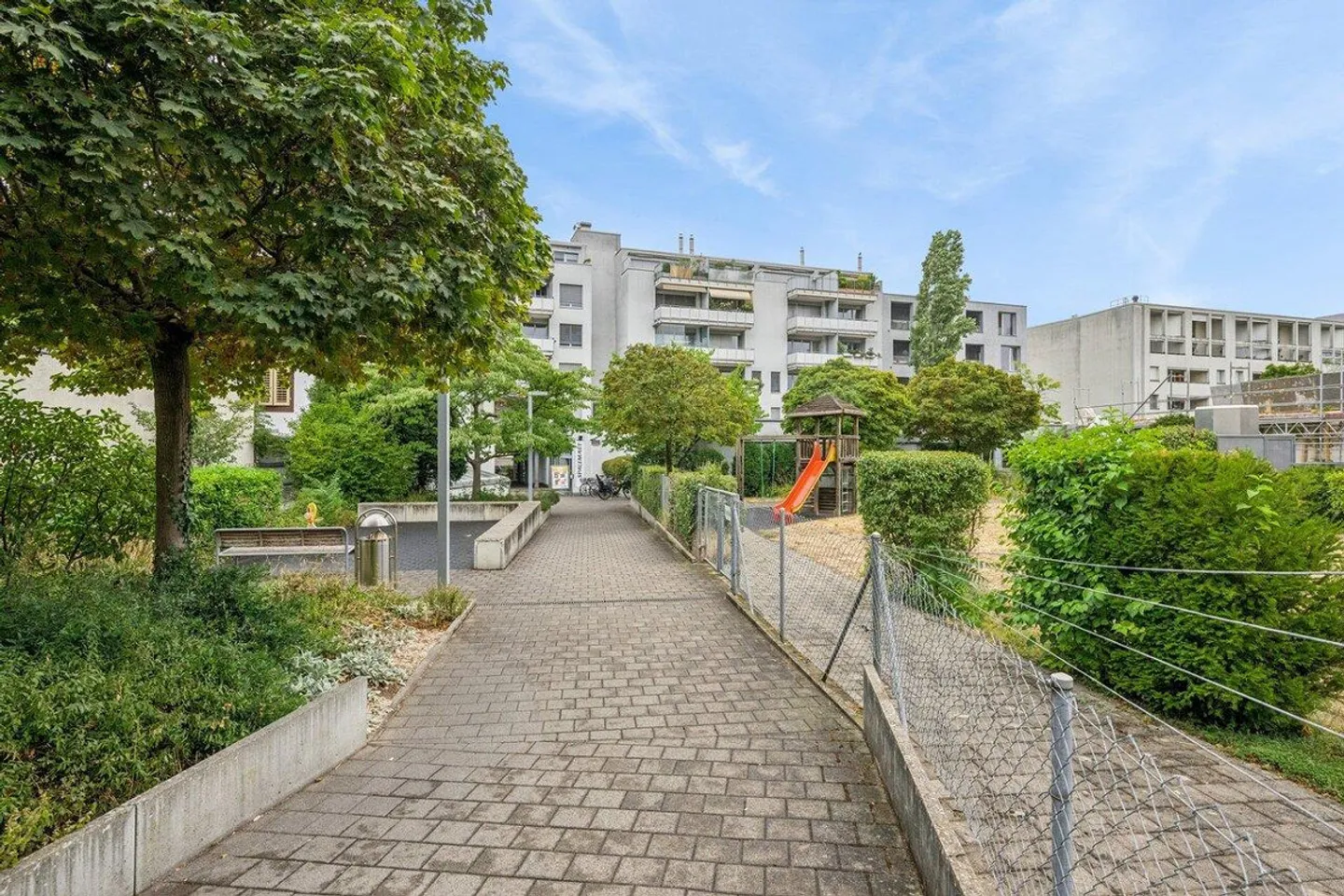 Attractive Maisonette Penthouse - Photo 1 of 15