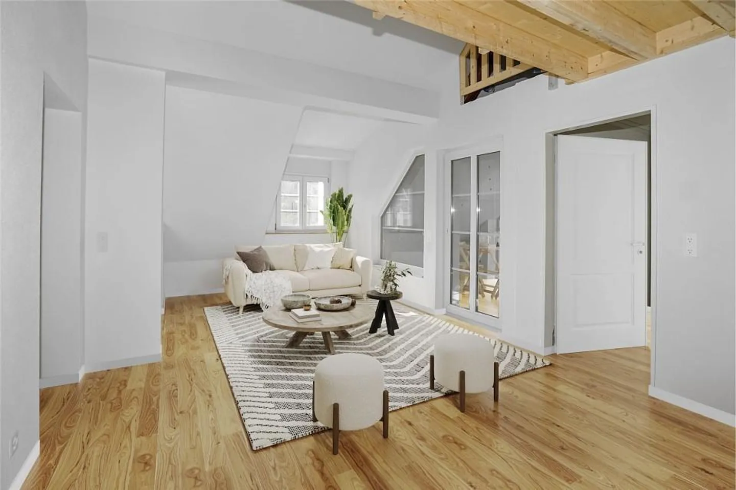 Large 4½-Room Penthouse - Photo 2 of 13
