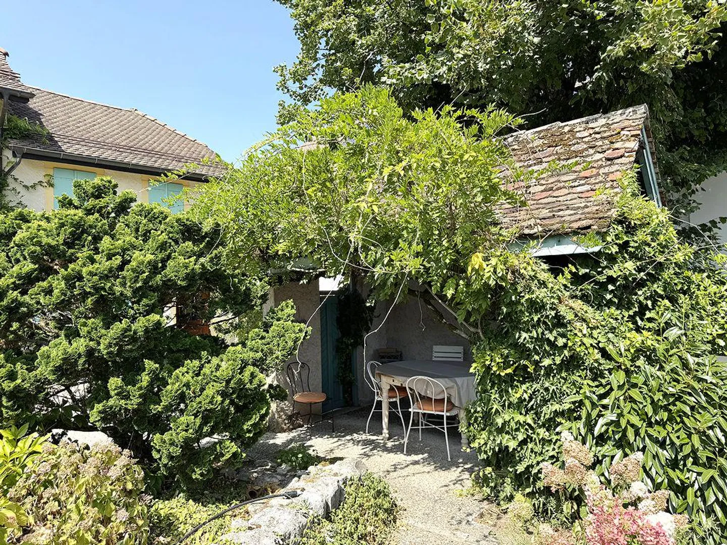 Bella Casa di Villaggio con Giardino - Foto 3 di 13