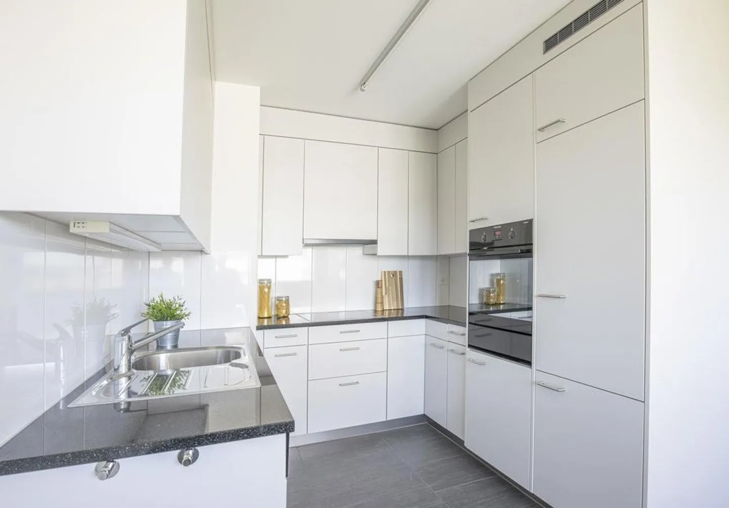 Appartamento moderno con vista - Foto 2 di 8