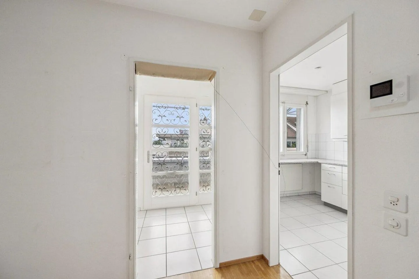 Attractive Maisonette Penthouse - Photo 3 of 15