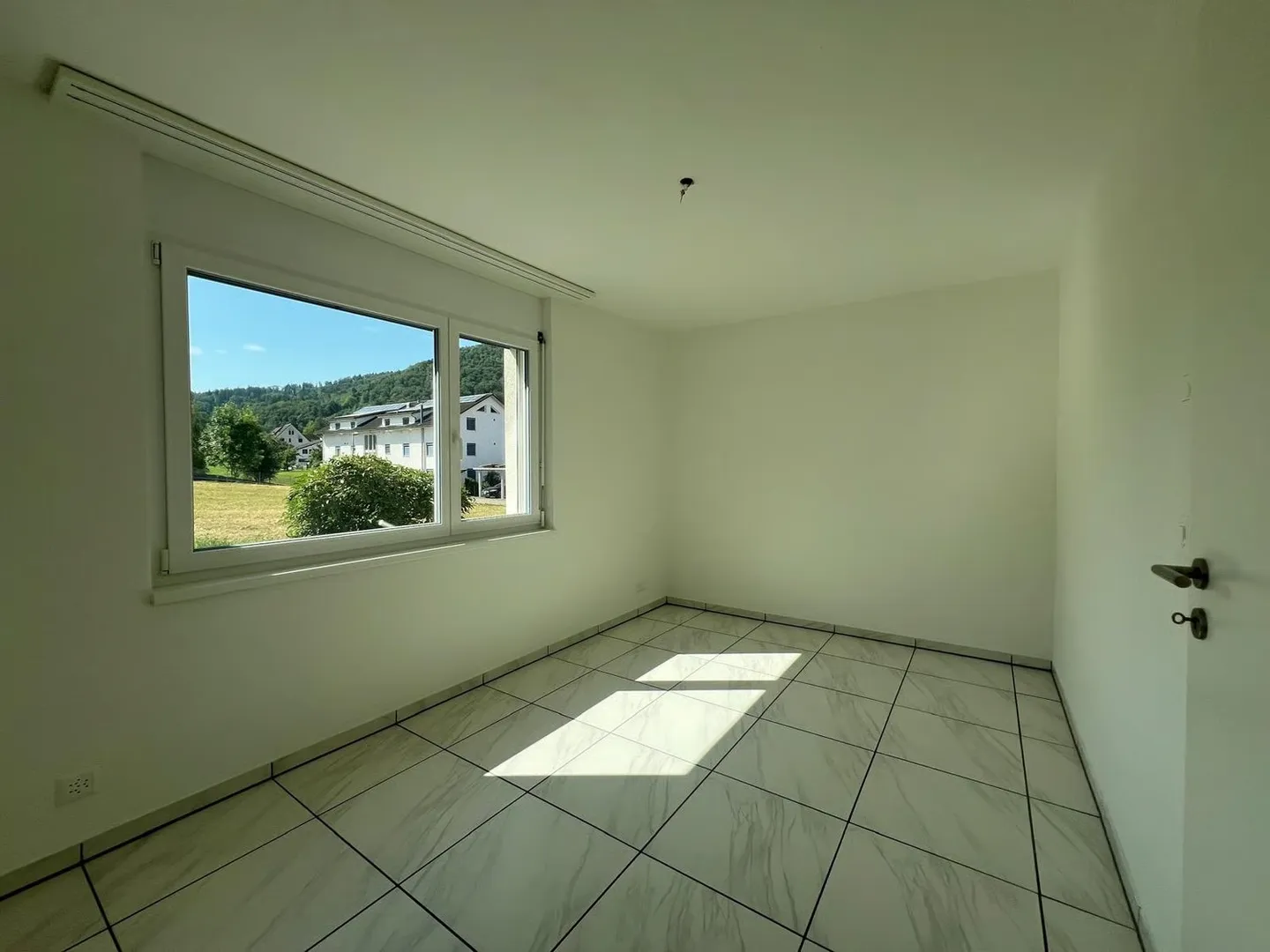 4.5 Room Apartment on the Ground Floor with Terrace - Photo 8 of 15