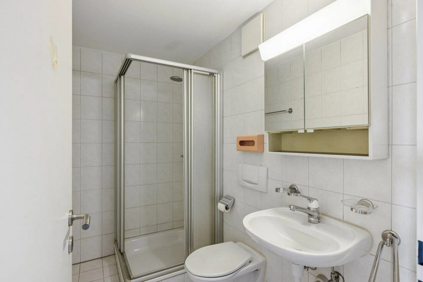 Attractive Maisonette Penthouse - Photo 12 of 15