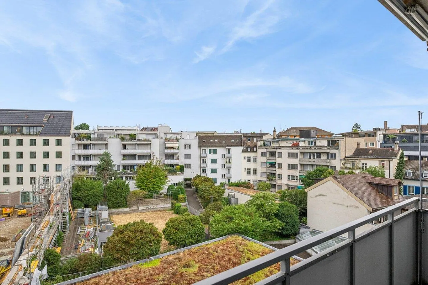 Attractive Maisonette Penthouse - Photo 14 of 15