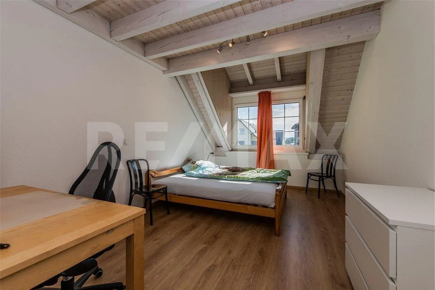 5 ½ ZIMMER ATTIKA-MAISONETTE-WOHNUNG MIT TERRASSE - Foto 5 von 12